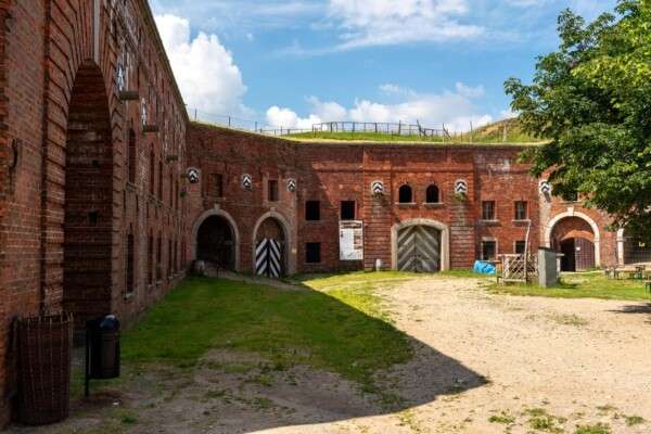 GOLDEN CERTIFICATE – Srebrna Góra Fortress