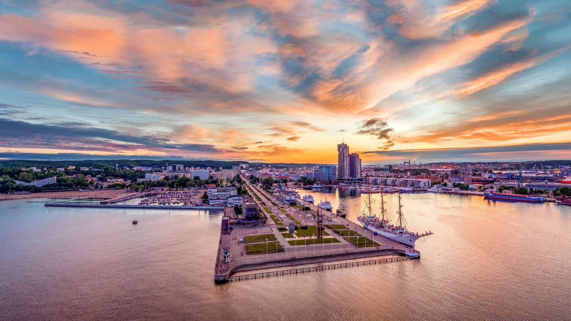 Gdynia-od-morza