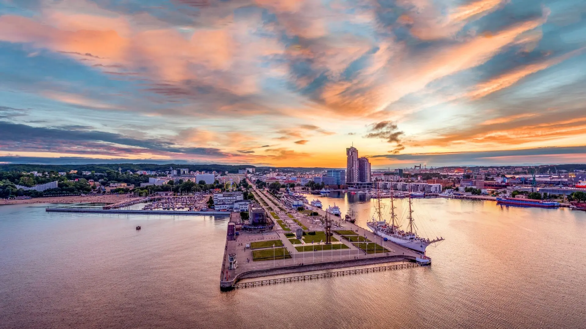 Gdynia-od-morza