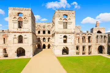 castle ruins