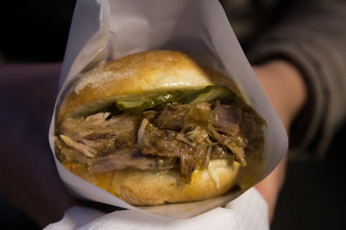 Maczanka krakowska (pulled pork sandwich)
