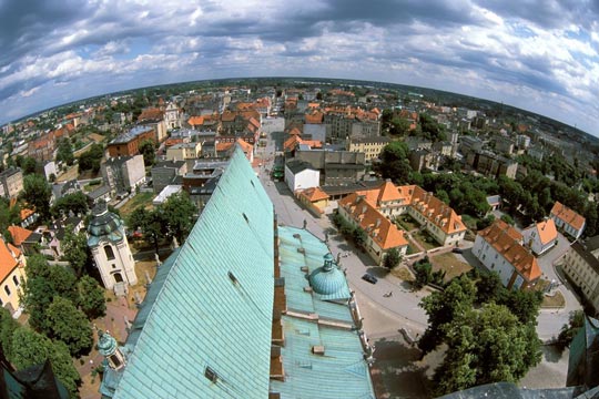 王朝街道―ポーランドの王朝史をたどる旅