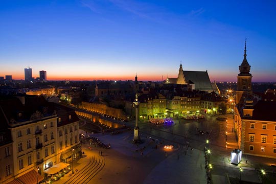 WARSZAWA - EN SPÄNNANDE STAD