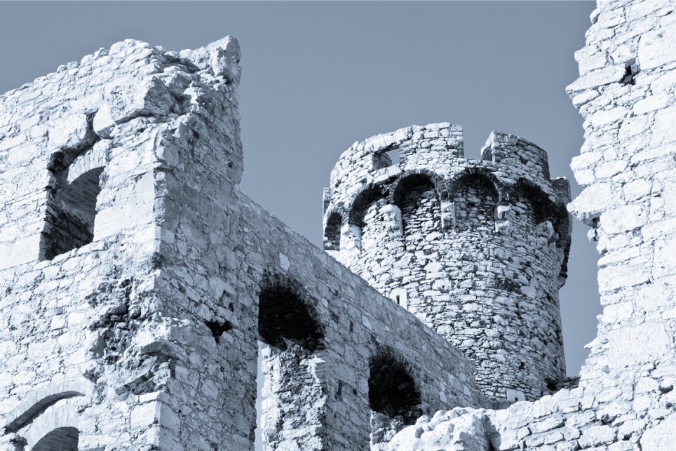 Ogrodzieniec Castle