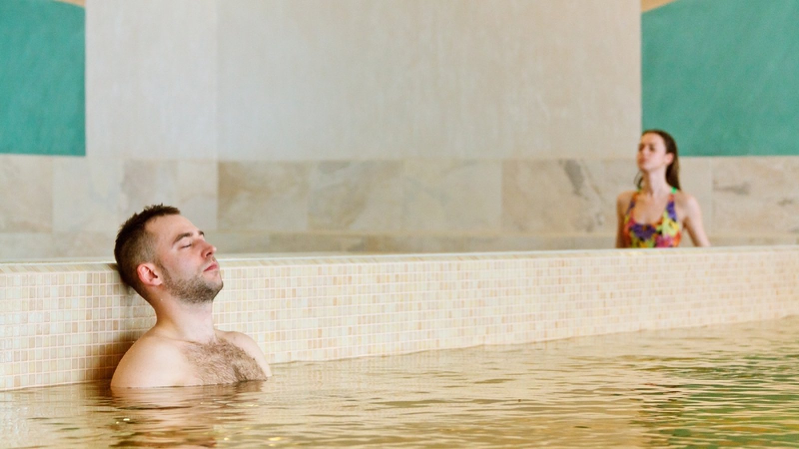 Mineral_Hotel_Malinowy_Raj_basen_09.jpg