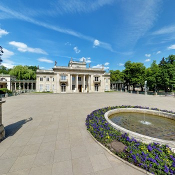 ワルシャワのワジェンキ宮殿
